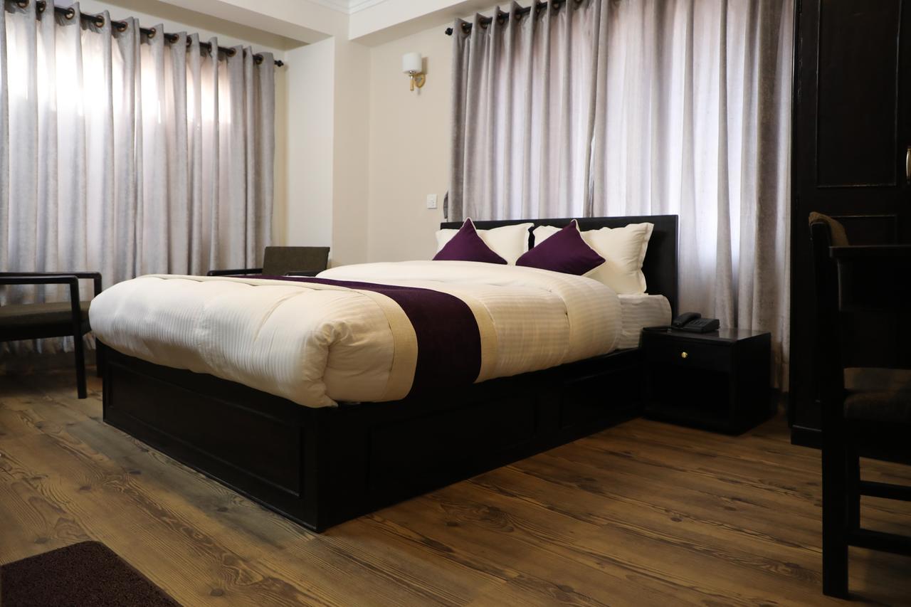 Ausfinn Hotel Metro Inn Катманду Экстерьер фото