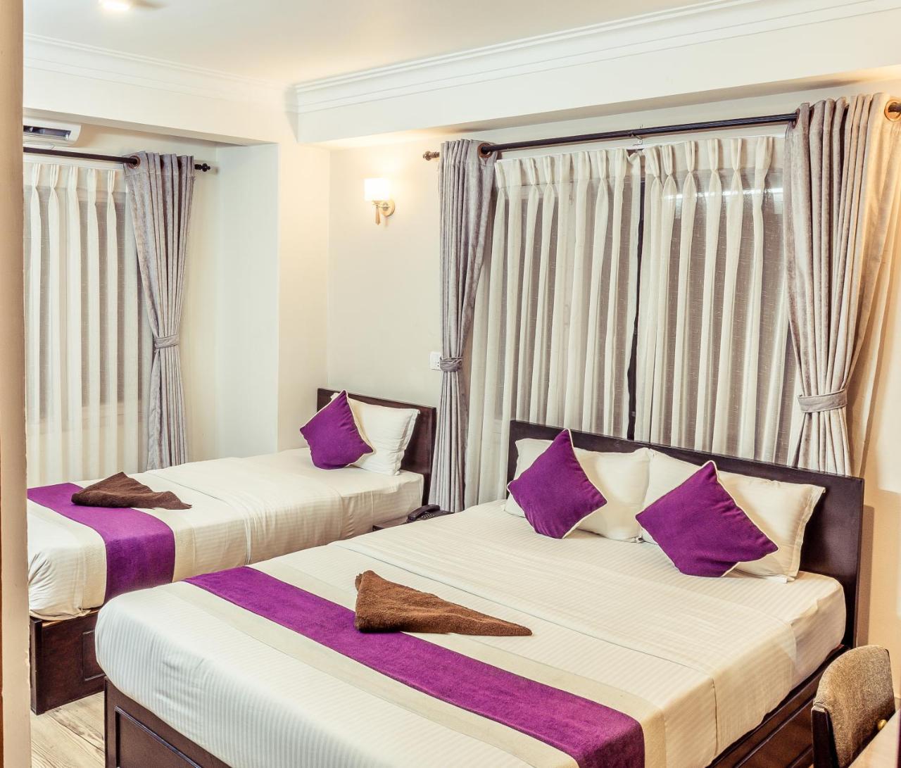 Ausfinn Hotel Metro Inn Катманду Экстерьер фото