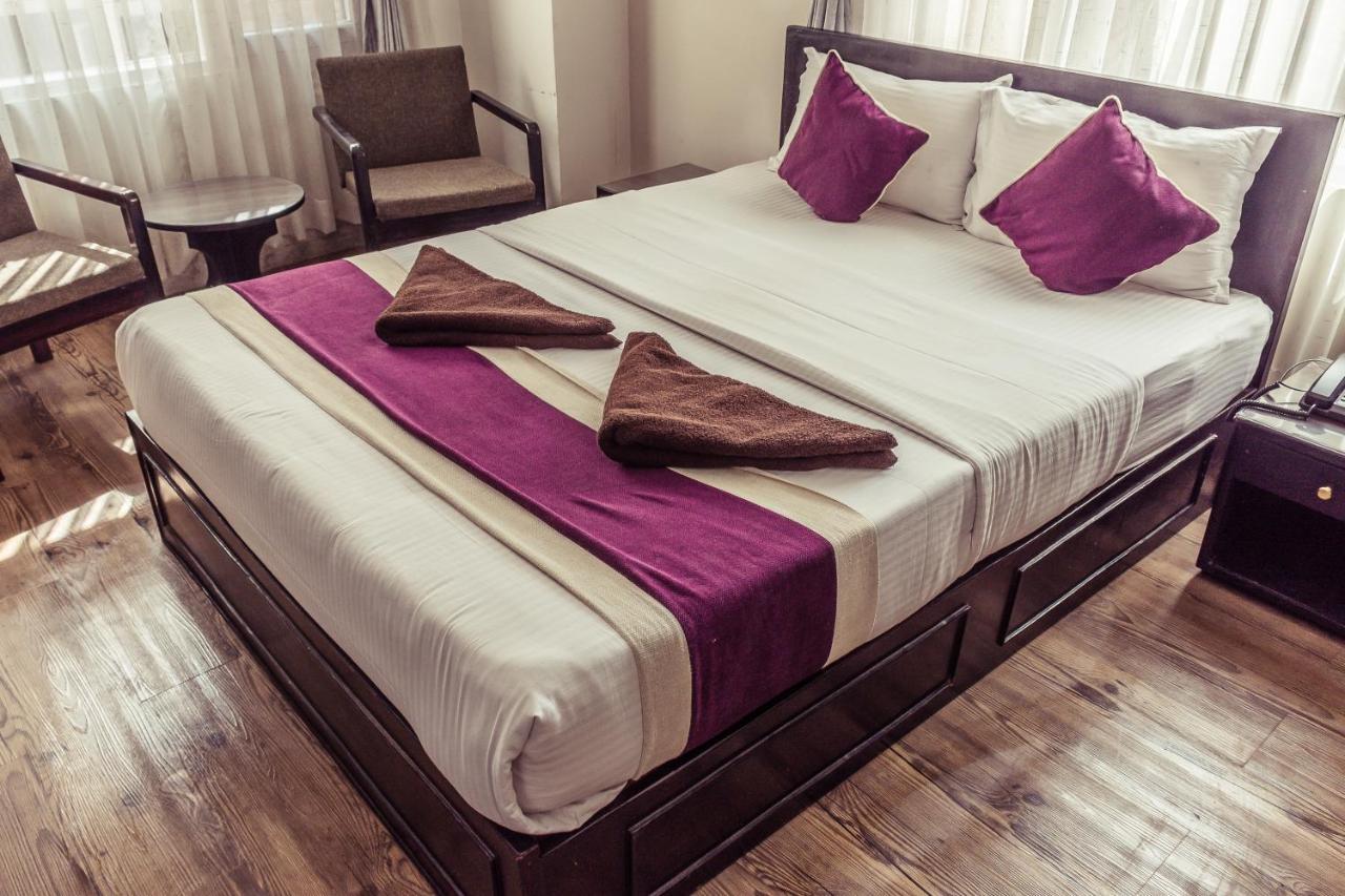 Ausfinn Hotel Metro Inn Катманду Экстерьер фото