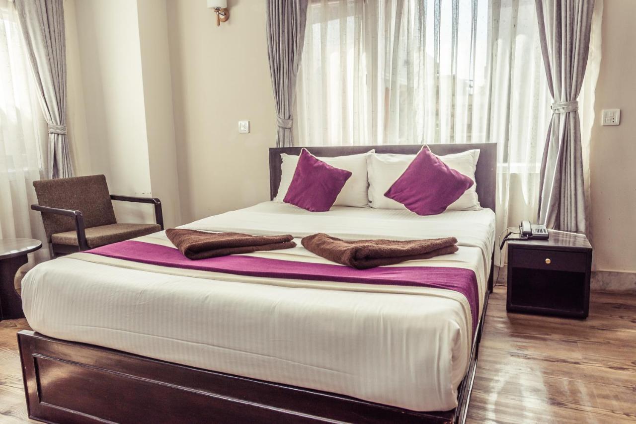 Ausfinn Hotel Metro Inn Катманду Экстерьер фото